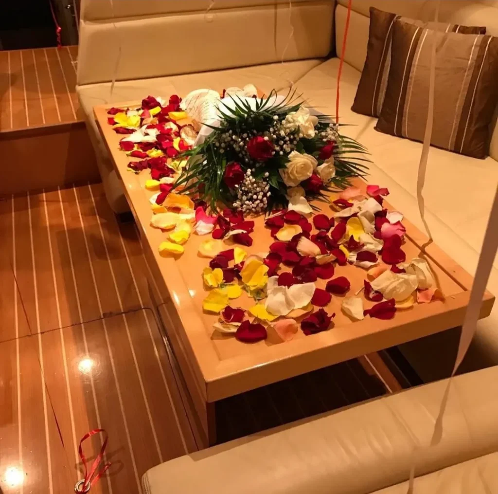 Birthday Yacht Party Dubai – 44 ft (12 Guests) – 24