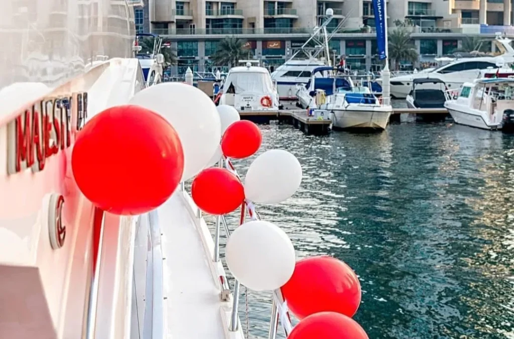 Birthday Yacht Party Dubai – 44 ft (12 Guests) – 33
