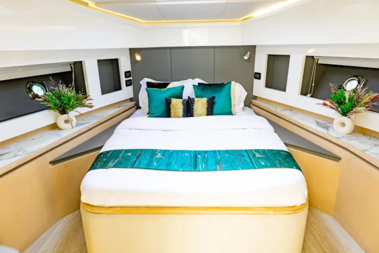 Zia – Private 52FT Yacht Dubai – 4
