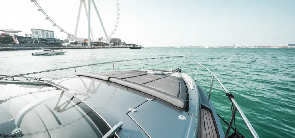 Pershing 5X – Private Yacht Dubai – 3