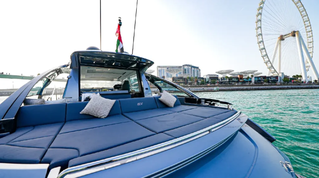 Pershing 5X – Private Yacht Dubai – 14
