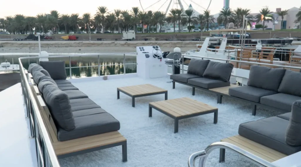 San 2 Houseboat – 2