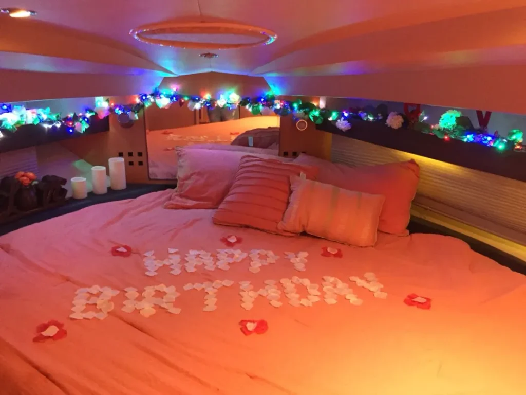 Birthday Yacht Party Dubai – 36 ft (10 Guests) – 4