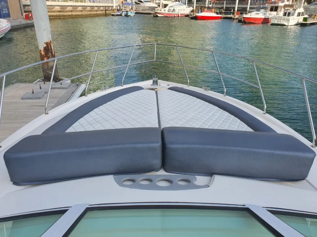 Birthday Yacht Party Dubai – 36 ft (10 Guests) – 7