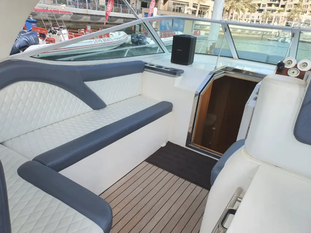 Birthday Yacht Party Dubai – 36 ft (10 Guests) – 6