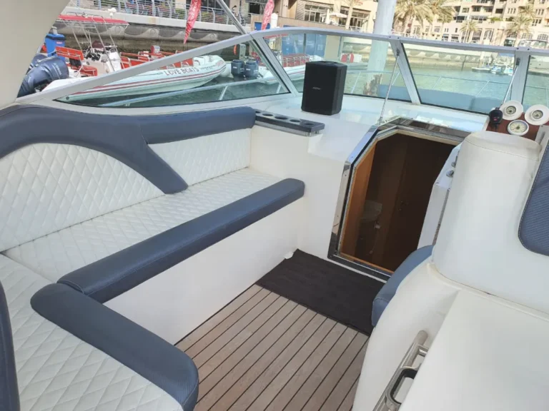 Birthday Yacht Party Dubai – 36 ft (10 Guests) – 6