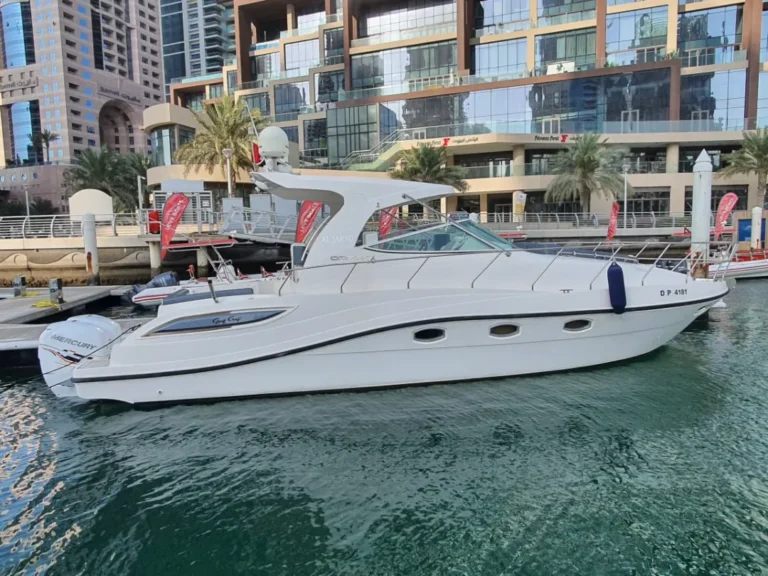 Birthday Yacht Party Dubai – 36 ft (10 Guests) – 5