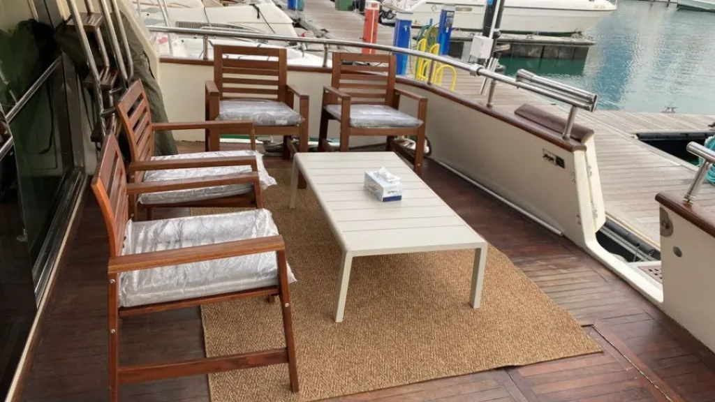 Italy Yacht 62 – 18