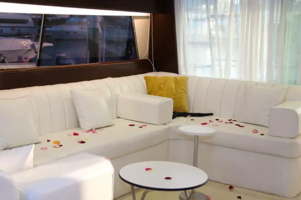Italy Yacht 62 – 8