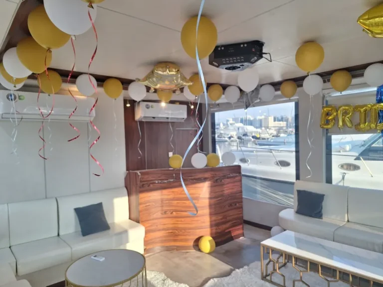 Ria Houseboat 1 – 2