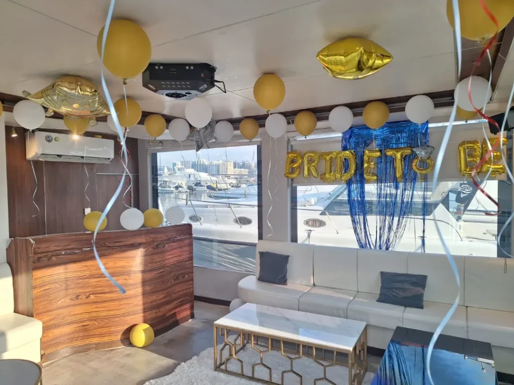 Ria Houseboat 1 – 3