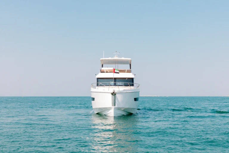 Amber 62 – Private Yacht Dubai – 4