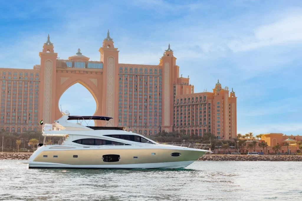 Aurora 76 – Private Yacht Dubai – 1
