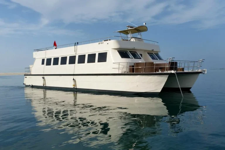 Coral Cat 75 – Private Yacht Abu Dhabi