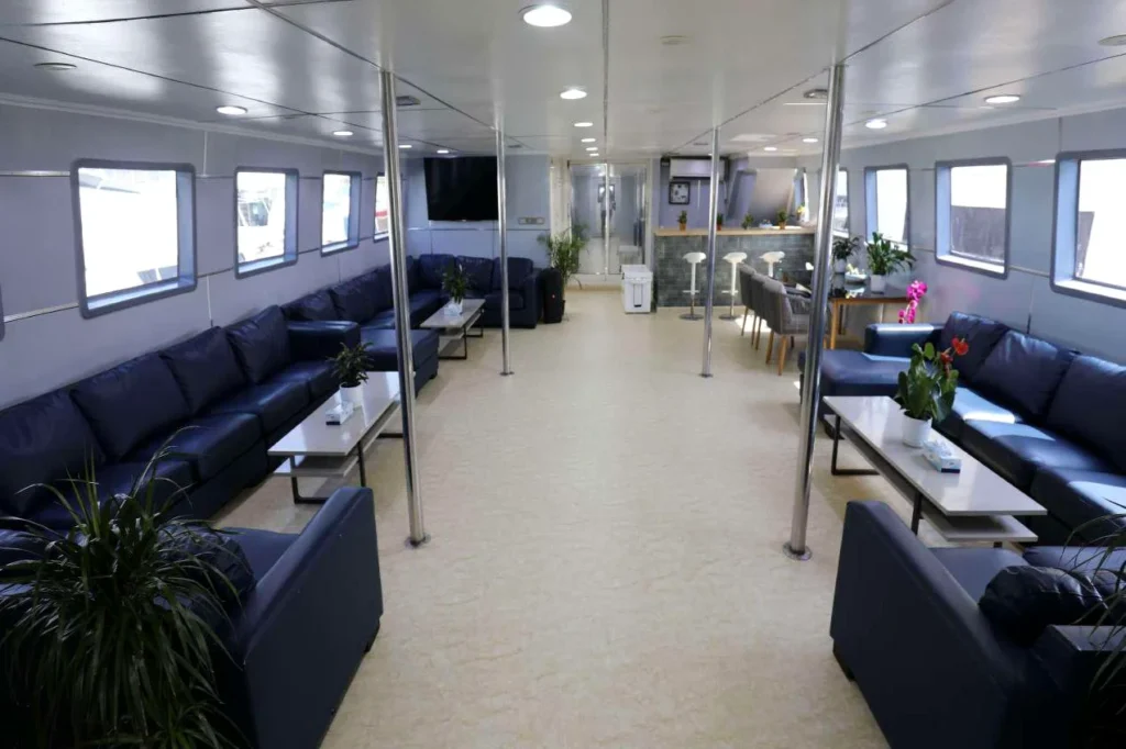 Coral Cat 75 – Private Yacht Abu Dhabi – 6