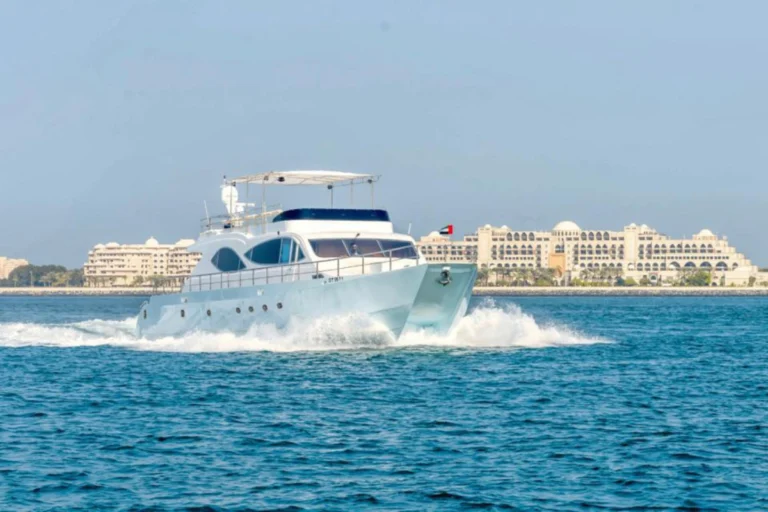 Grand 120 – Private Yacht Dubai