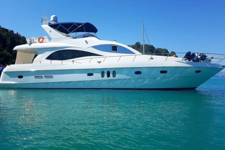 Horizon 70 – Private Yacht Dubai – 3