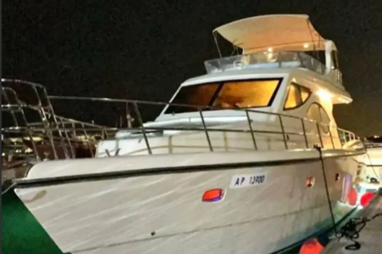 Ivory 55 – Private Yacht Abu Dhabi – 4