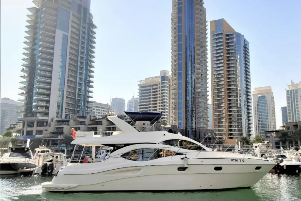 Layan 55 – Private Yacht Dubai – 1