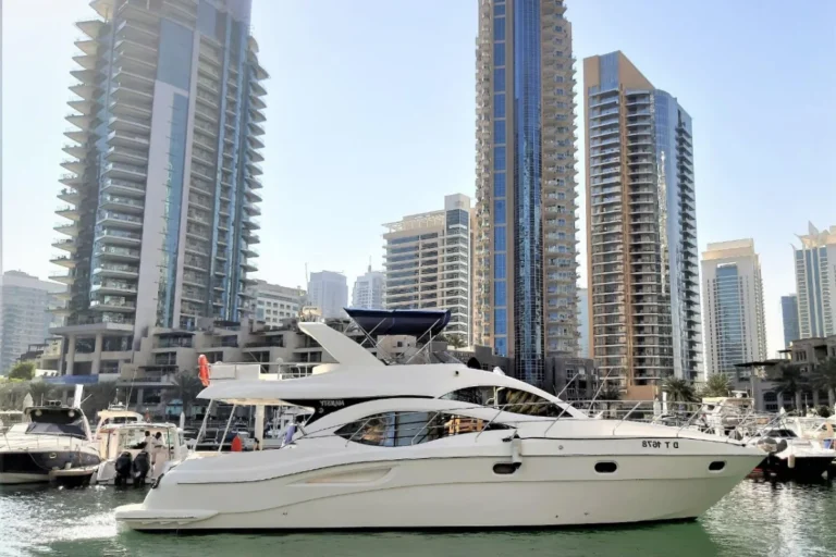 Layan 55 – Private Yacht Dubai
