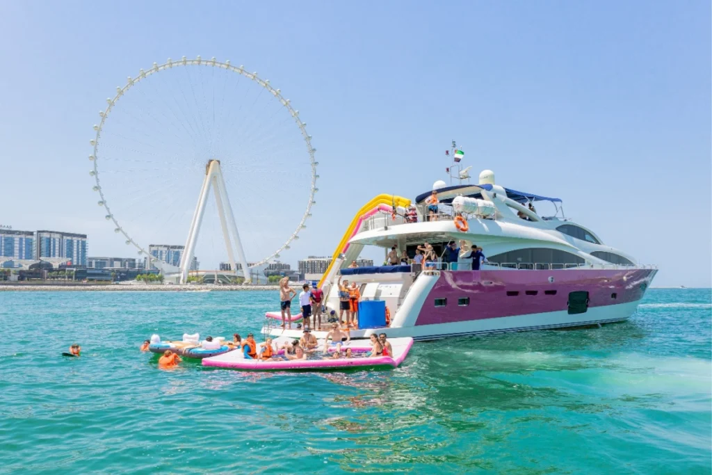 Majestic 110 – Private Yacht Dubai – 5