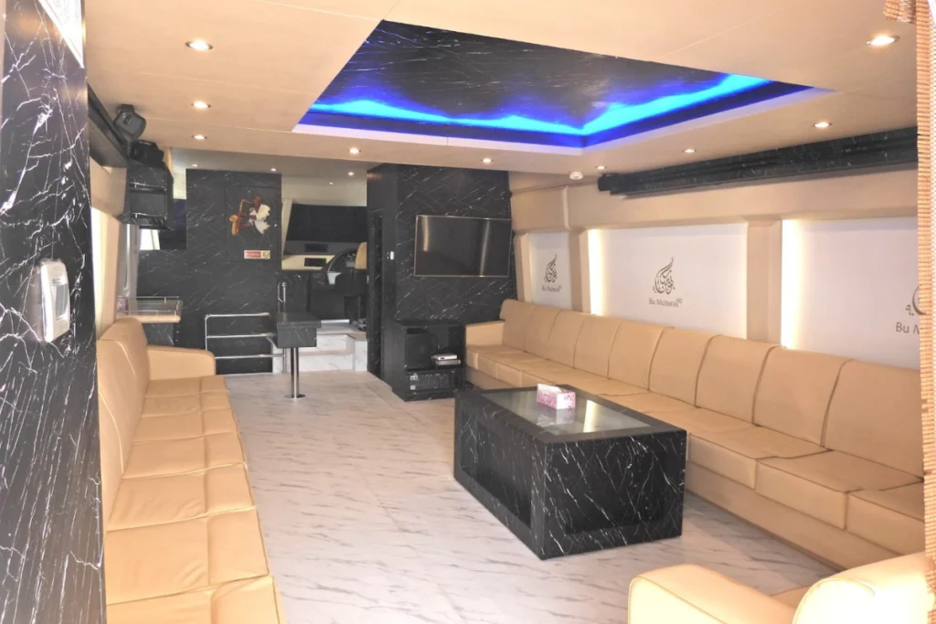 Mirage 90 – Private Yacht Dubai – 4