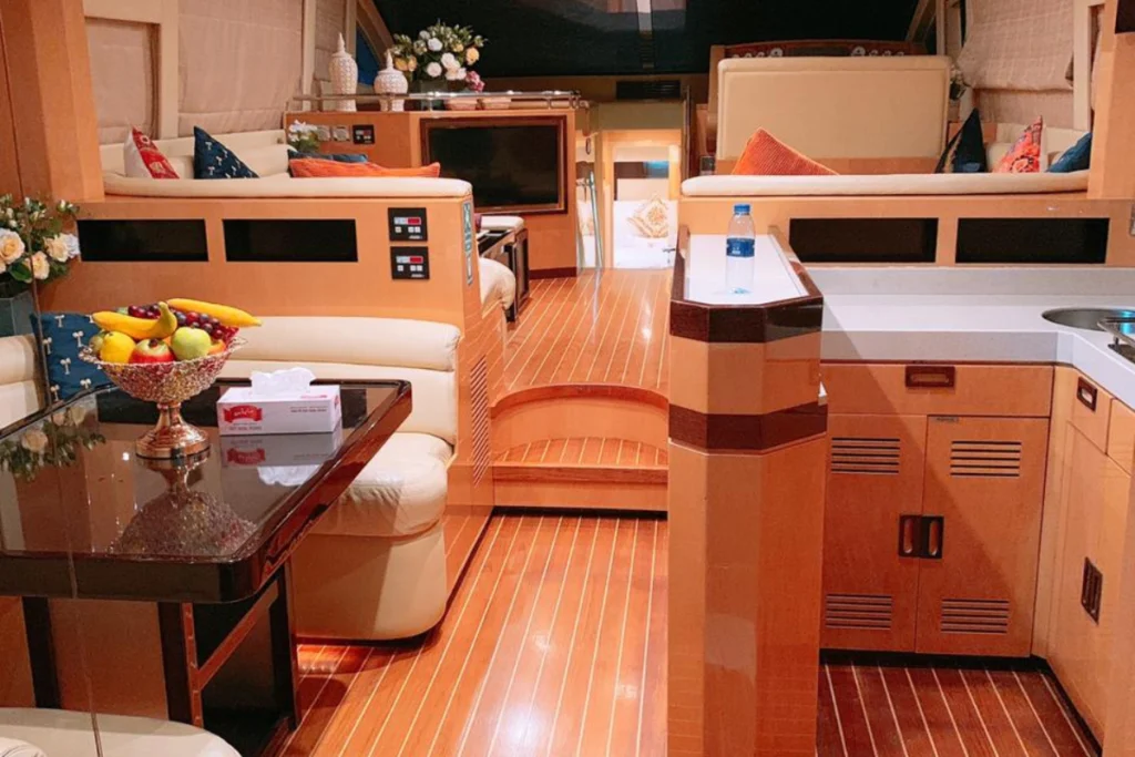 Najma 56 – Private Yacht Dubai – 2