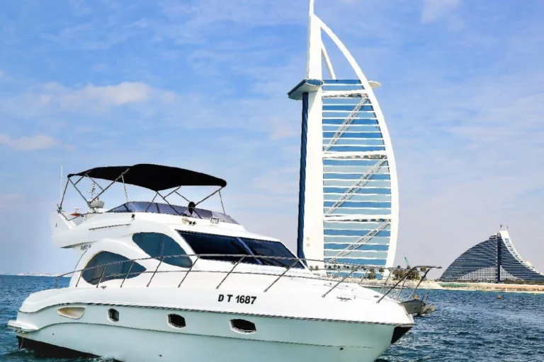 Noor 44 – Private Yacht Dubai