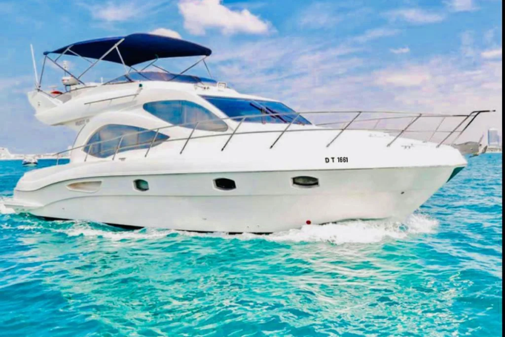 Noor 44 – Private Yacht Dubai – 2