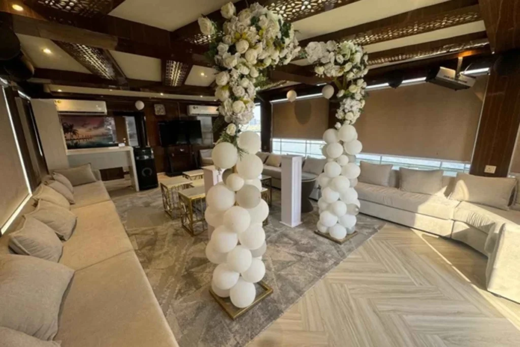 Palm Houseboat Abu Dhabi – 5