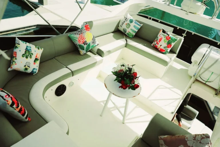 Reem 48 – Private Yacht Dubai – 4