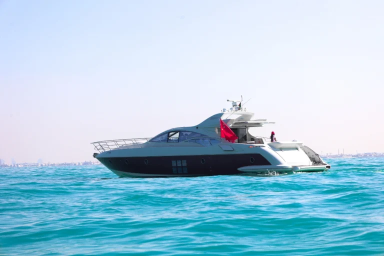 Sapphire 68 – Private Yacht Dubai – 3