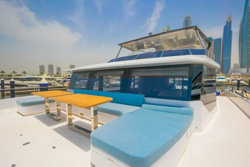 Swift 60 – Private Yacht Dubai – 5