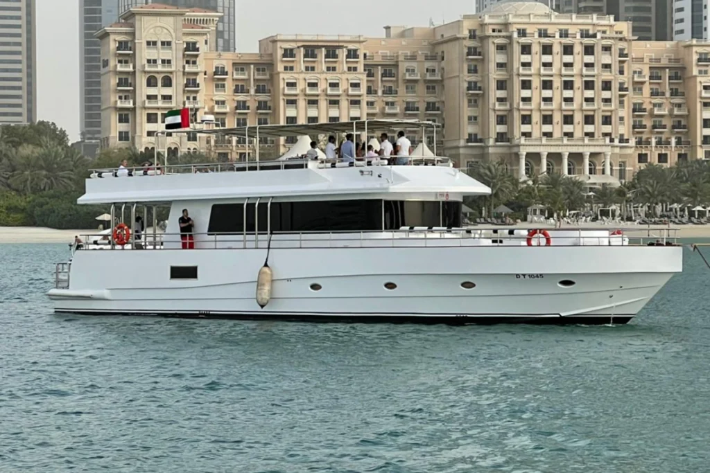 Titan 95 – Private Yacht Dubai – 1