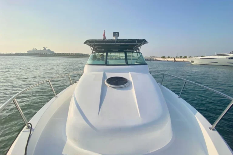 Yasmin 56 – Private Yacht Dubai – 3